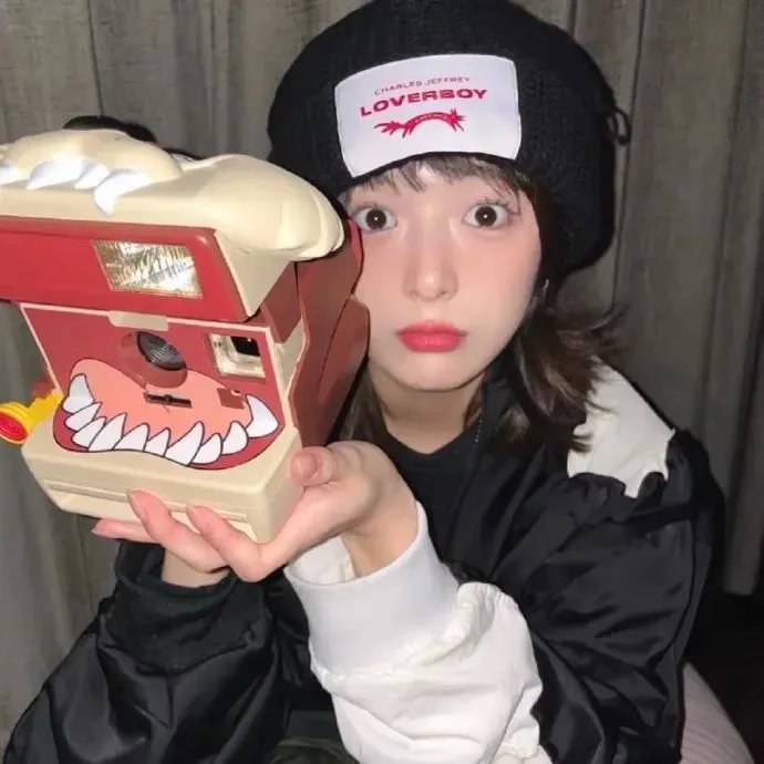 像火花像蝴蝶